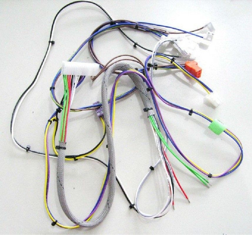 Kabel Wire Harness Assembly Dengan Molex Connector Jaket PVC Warna Khusus
