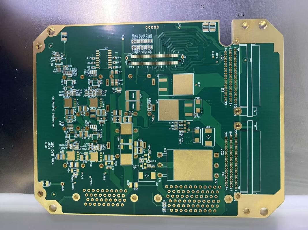 Perakitan PCB Komunikasi HDI PCB Termasuk 6 Lapis dan Finishing Permukaan Bebas Timbal HASL yang Disesuaikan untuk Kinerja dalam Jaringan Komunikasi