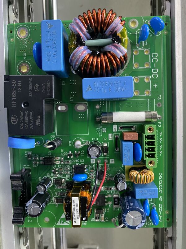 HASL Lead Free Surface Finishing Perlengkapan Perlindungan Lonjakan dengan Pengendalian Impedansi Memastikan Manajemen Lonjakan Listrik yang Bertahan