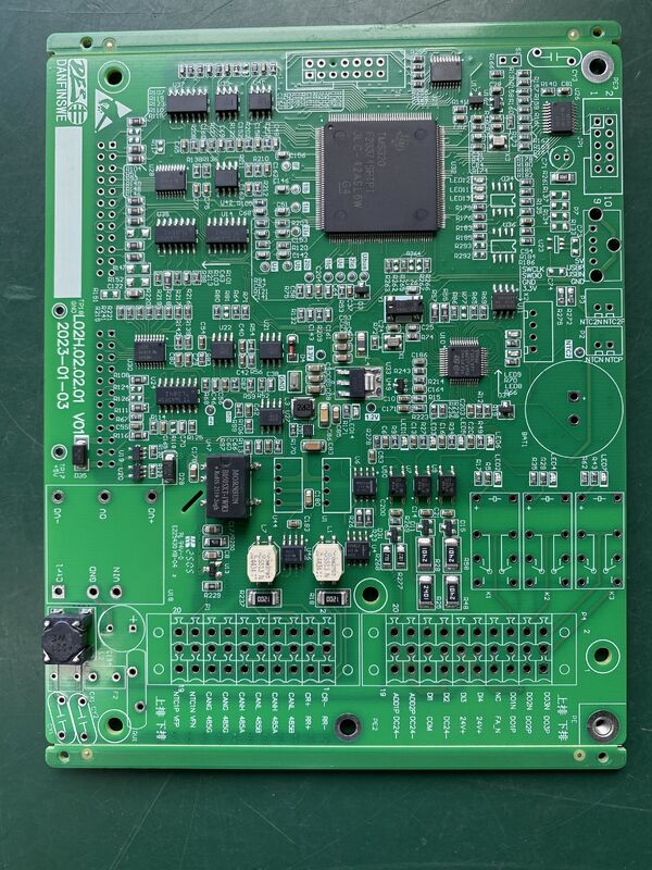 Perakitan PCB Komunikasi Ukuran Kustom dengan Sistem ROHS dan Penyelesaian Permukaan Bebas Timbal HASL yang Menghadirkan Solusi Komunikasi