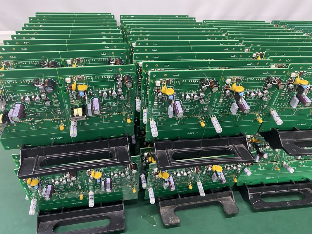 Ketebalan maksimum T lebih besar dari 4,5 mm Perhimpunan PCB Industri Menawarkan Kemampuan perakitan untuk papan sirkuit cetak tugas berat