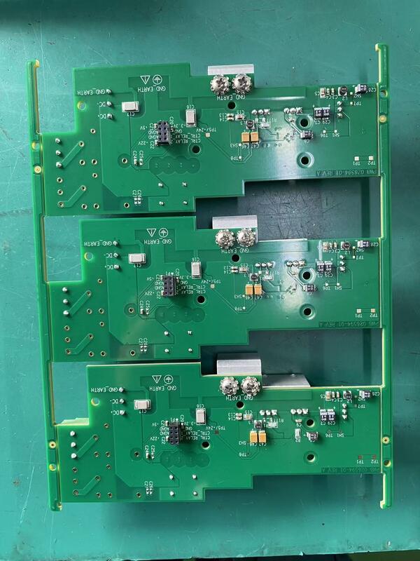 Thickness 0.8mm to 2.0mm Rigid Circuit Board Manufacturing Providing Square PCB Outline Designed for Electronic Manufacturing