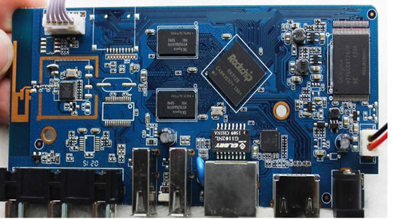 Perakitan PCB Emas Imersi Perak Perakitan Turnkey Penuh Dengan Biru Sesuai RoHS