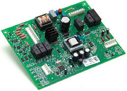 Rakitan PCB Bebas Halogen Aluminium 1L-32L 0.5mm 1.0mm 4.5mm Ketebalan FR4 TG135